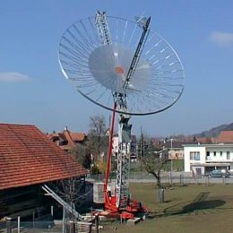 Large parabolic dish antenna