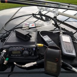 ham radio gear on the roof of a car