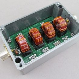 ferrite iron cores inside a ham radio filter