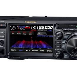 Yaesu FTDX10 Compact HF/50 MHz 100W SDR Transceiver ﻿