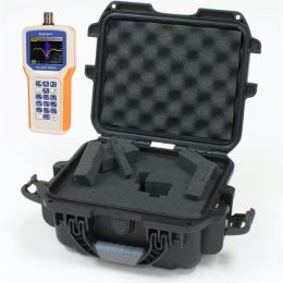 Antenna analyzer and protective case