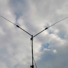 Chelegance JPC 7 portable dipole antenna in the air