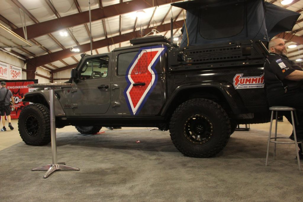 project gladiator jeep side view at Hamvention