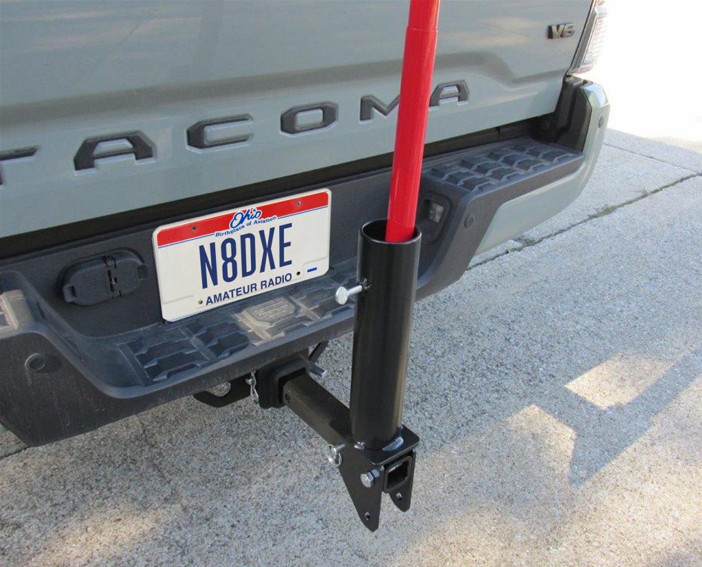 Carlson Heavy-Duty Portable Antenna Mast Trailer Hitch Mount