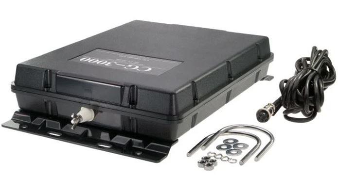 Outdoor antenna tuner kit with cable