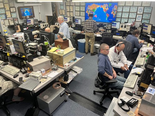 large multi operator ham radio contest station